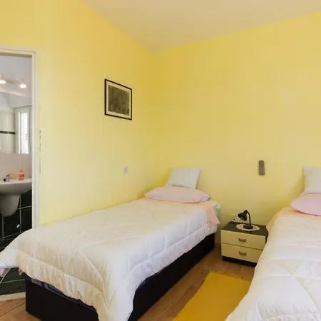 Mili - Two Bedroom With Terrace And Sea View Sinjska 15 Apartment Dubrovnik
