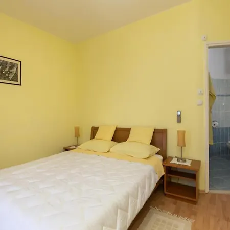 Lejlighed Mili - Two Bedroom With Terrace And Sea View Sinjska 15